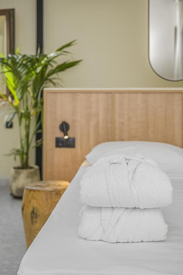 Achatis Suites 赫索尼索斯 外观 照片